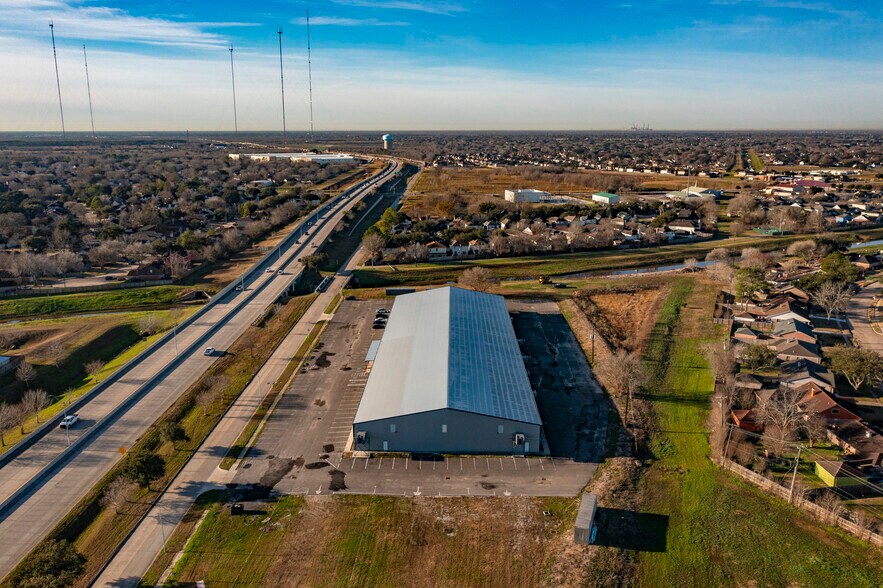 15250 Hillcroft St, Missouri City, TX for sale - Building Photo - Image 3 of 12