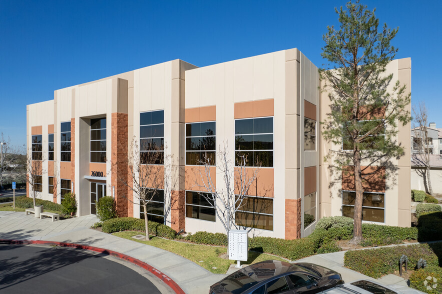 26080 Towne Centre Dr, Foothill Ranch, CA for sale - Primary Photo - Image 1 of 1