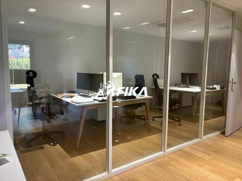 Office in L'Union to rent - Building Photo - Image 2 of 9