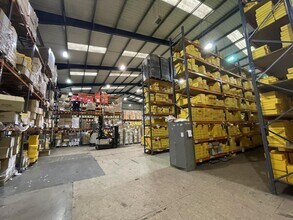 Emerald Way, Stone to rent Interior Photo- Image 1 of 3