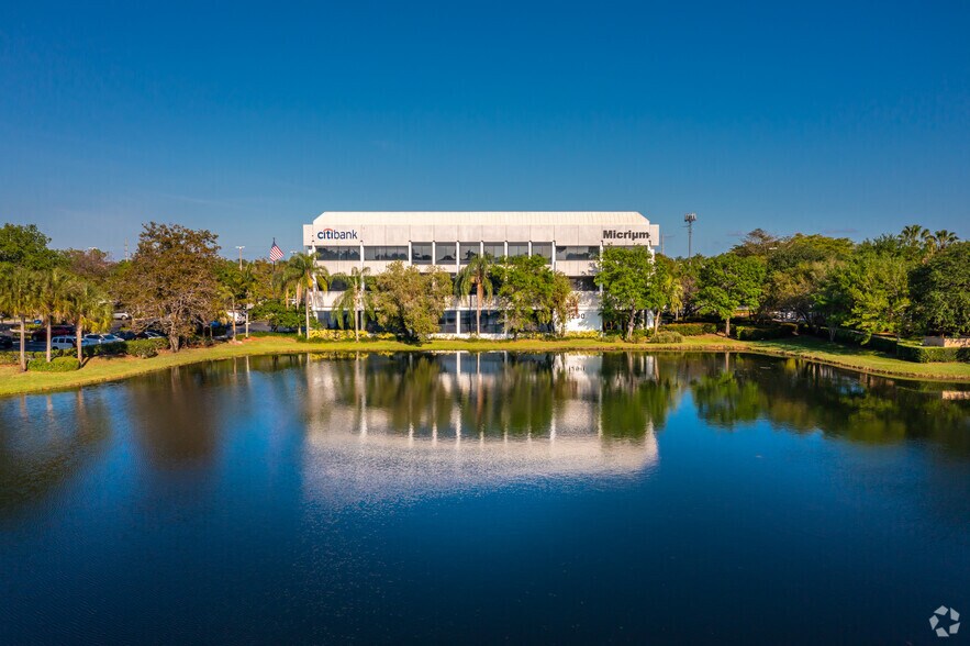 1290 Weston Rd, Weston, FL for rent - Building Photo - Image 3 of 8