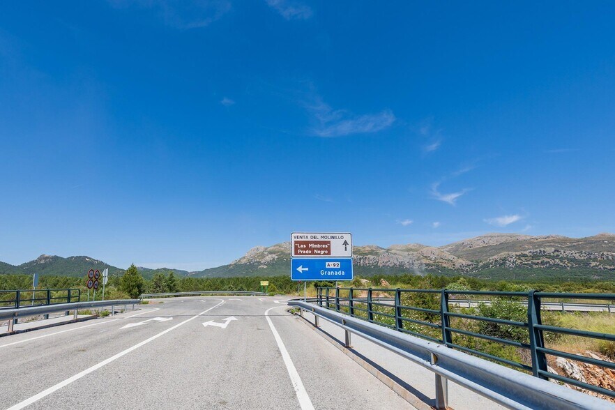 Land in Huétor de Santillán, Granada for sale - Building Photo - Image 3 of 16