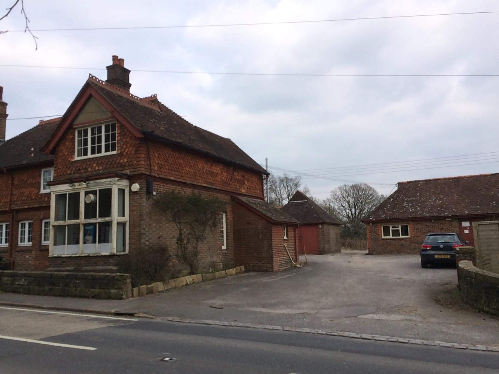 11 London Rd, Haywards Heath for sale Primary Photo- Image 1 of 1