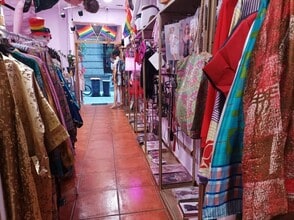 Retail in Madrid, Madrid to rent Interior Photo- Image 2 of 8