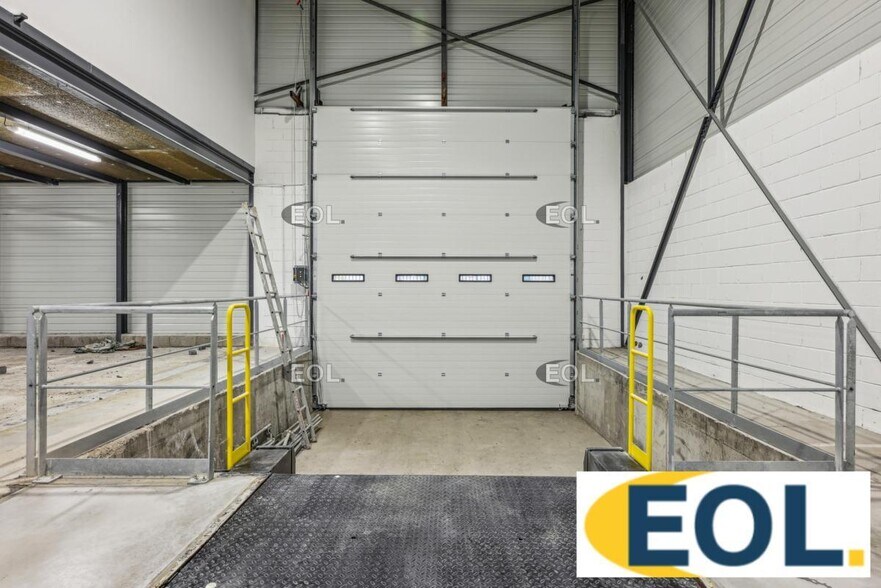 Industrial in Le Blanc-Mesnil to rent - Interior Photo - Image 3 of 6