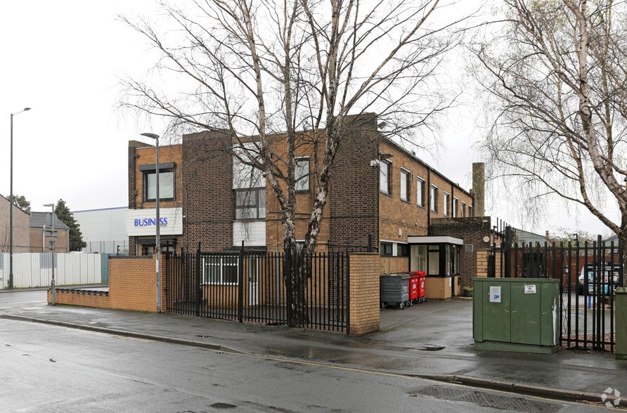 Armstrong St, Grimsby to rent - Building Photo - Image 3 of 4