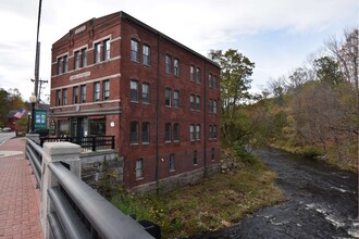 56 Main St, Enfield, NH for sale Primary Photo- Image 1 of 1