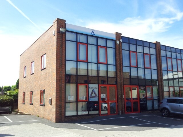 176-178 Berkhampstead Rd, Chesham for sale - Primary Photo - Image 1 of 1