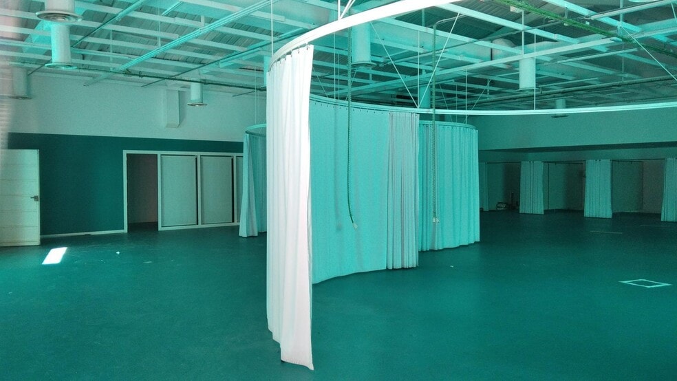 Retail in Calasparra, Murcia to rent - Interior Photo - Image 3 of 5