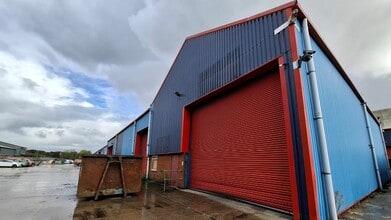 Bristol Rd, Dunball to rent Building Photo- Image 1 of 6