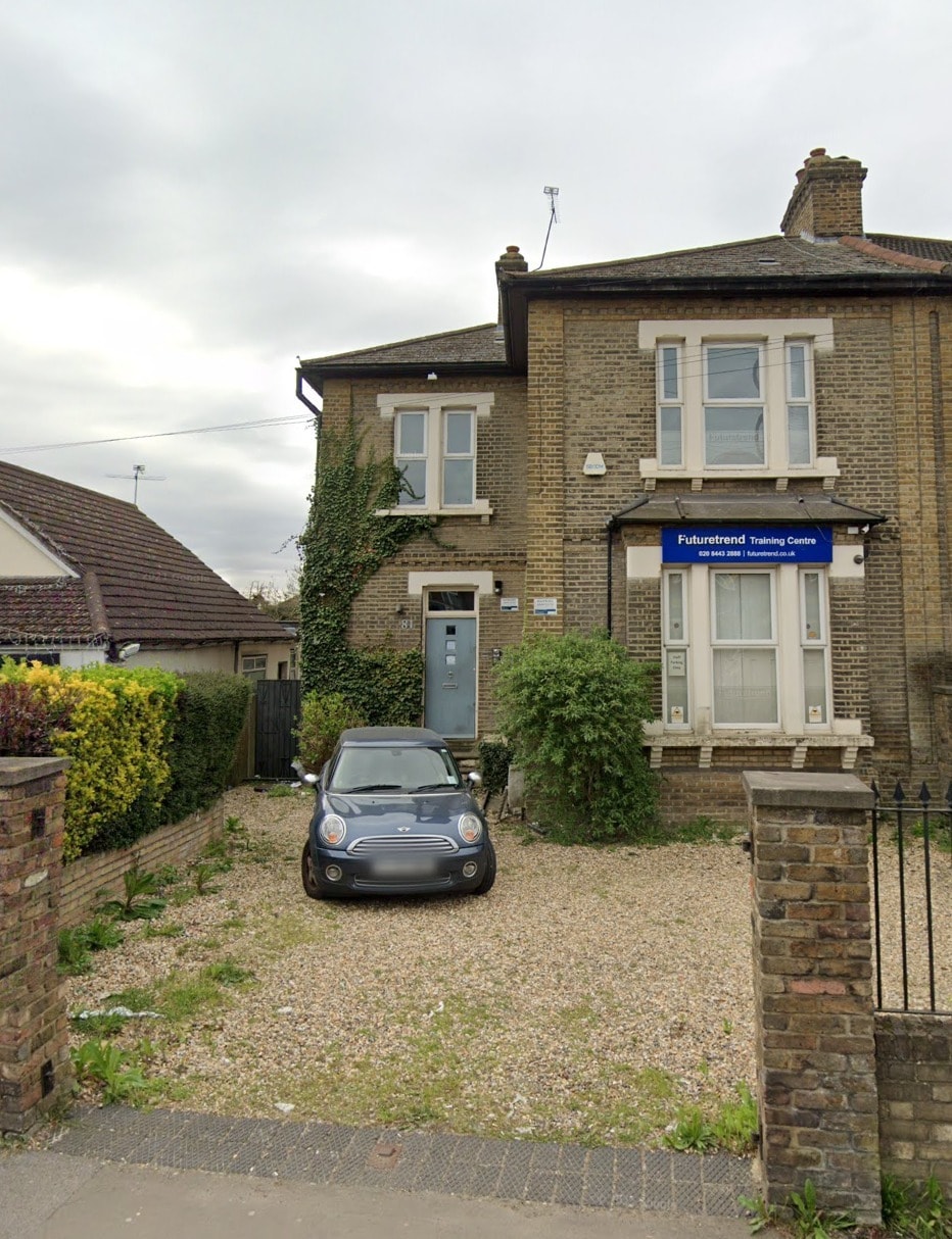 81 Southbury Rd, Enfield for sale Primary Photo- Image 1 of 1