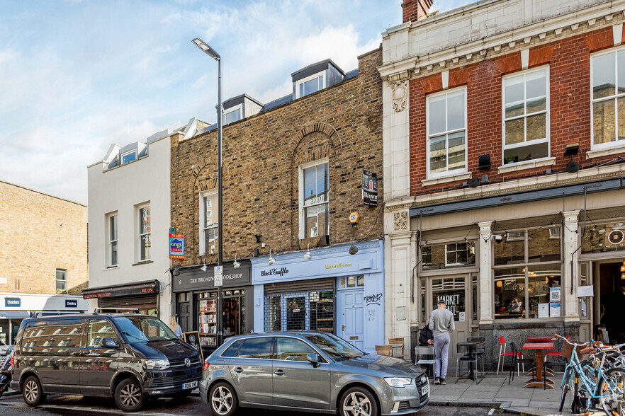 4 Broadway Mark, London for sale - Primary Photo - Image 1 of 1