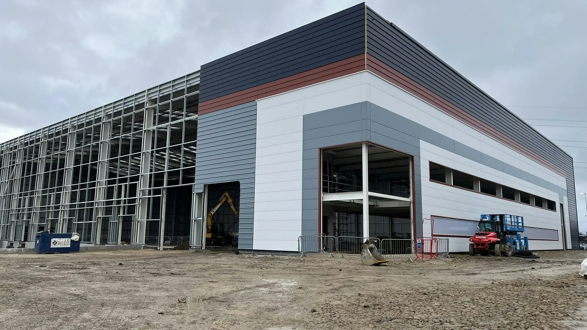 Greenside Way, Manchester to rent Primary Photo- Image 1 of 6