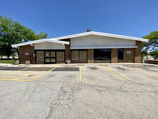 More details for 301 N Cass Ave, Westmont, IL - Retail for Rent