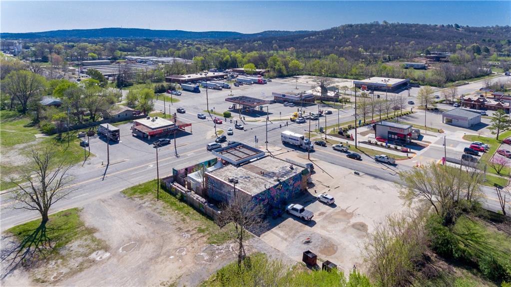 1431 S School Ave, Fayetteville, AR for sale Building Photo- Image 1 of 1