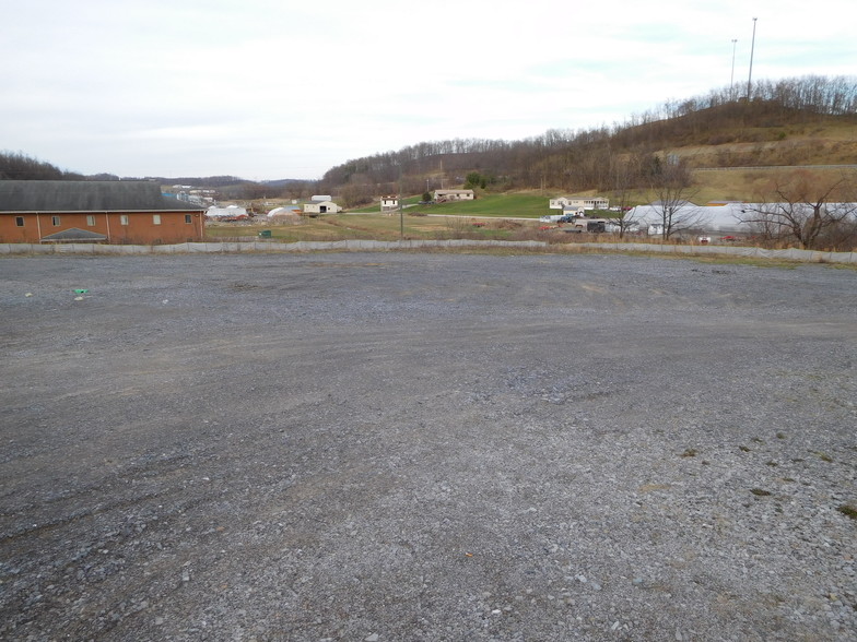 White Oaks Blvd, Bridgeport, WV for sale - Primary Photo - Image 1 of 3