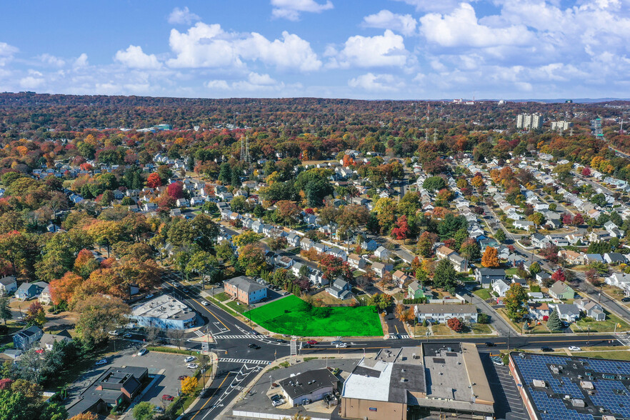 394 W Passaic Ave, Bloomfield, NJ for sale - Aerial - Image 2 of 8