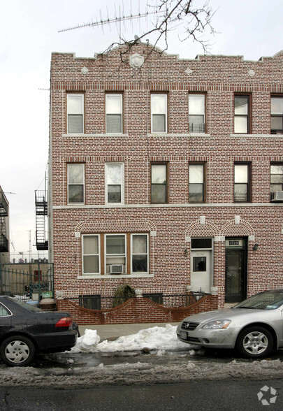 1735 Dahill Rd, Brooklyn, NY for sale - Primary Photo - Image 1 of 2