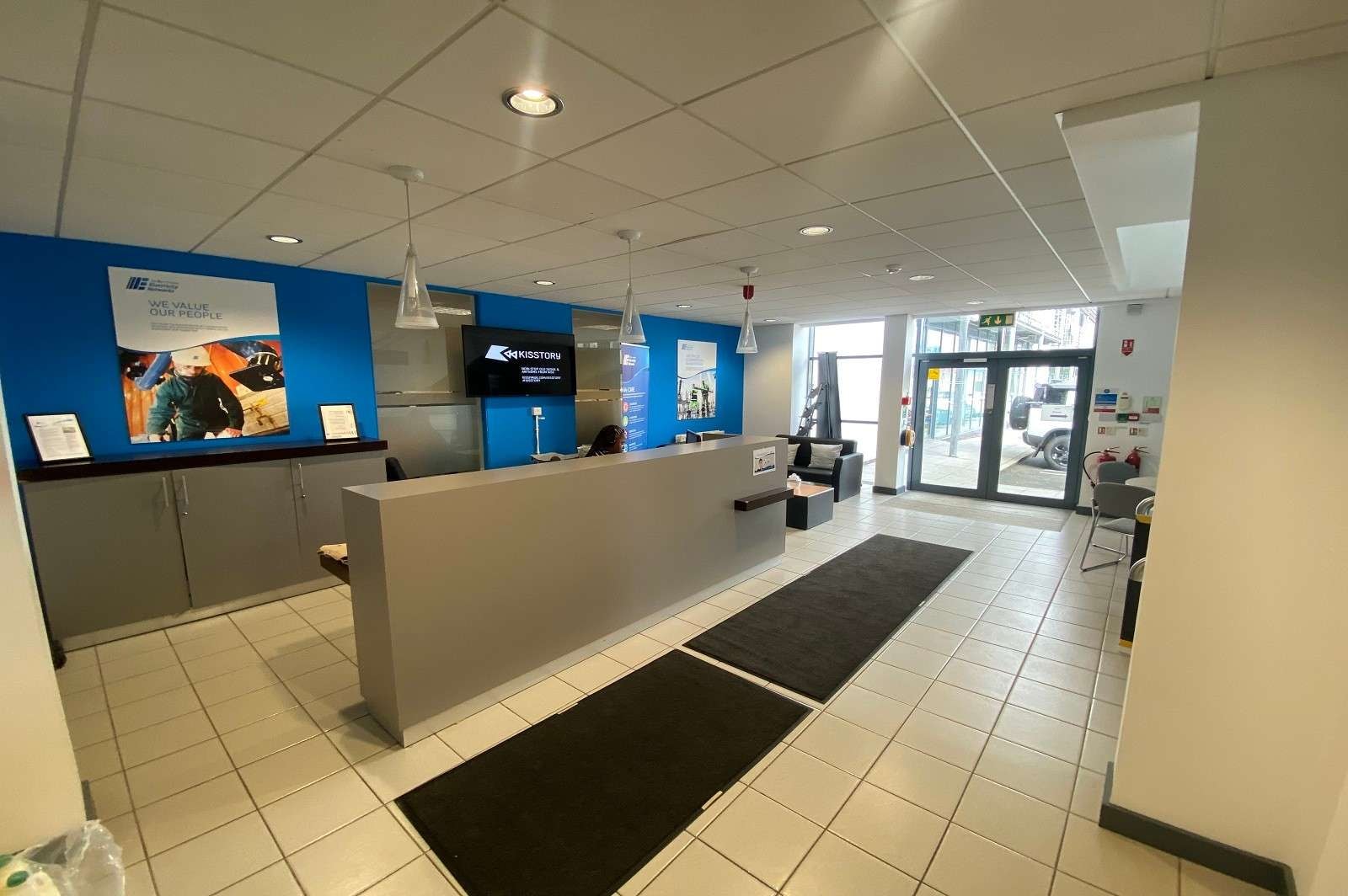 21 Old Channel Rd, Belfast to rent Interior Photo- Image 1 of 3