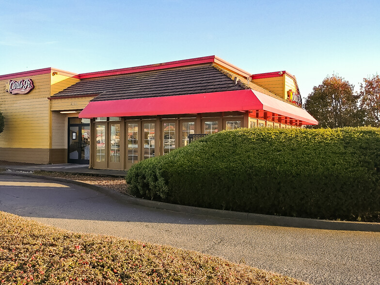 4900 Valley West Blvd W, Arcata, CA for sale - Building Photo - Image 1 of 1