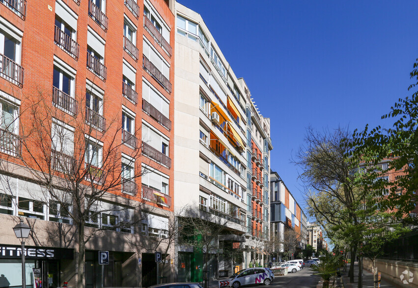 Calle Lagasca, 95, Madrid, Madrid for rent - Primary Photo - Image 1 of 3