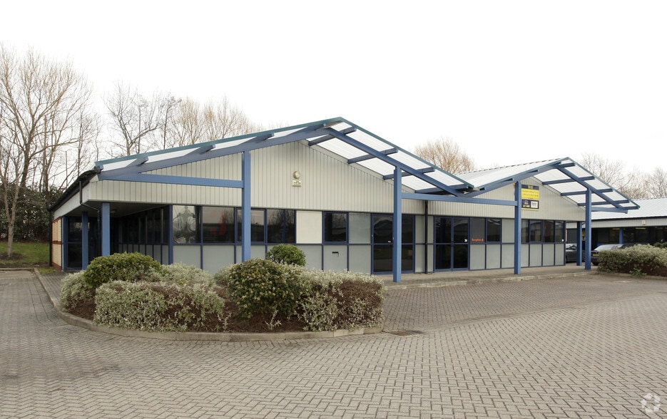 Newton Ct, Liverpool to rent - Building Photo - Image 3 of 3