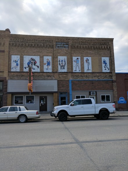 17 W Caledonia Ave, Hillsboro, ND for sale - Primary Photo - Image 1 of 1