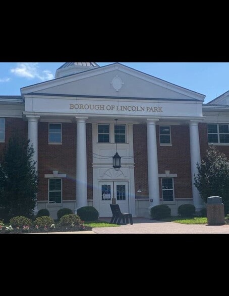 63 Beaver Brook Rd, Lincoln Park, NJ to rent - Commercial Listing Video - Image 2 of 3