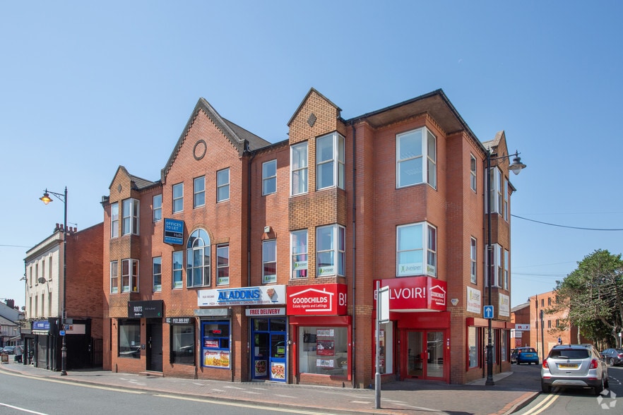 Market Pl, Wednesbury to rent - Building Photo - Image 3 of 16