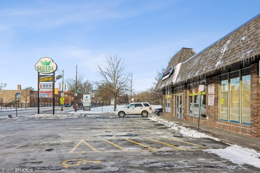 3446-3456 W Foster Ave, Chicago, IL for rent - Building Photo - Image 1 of 19