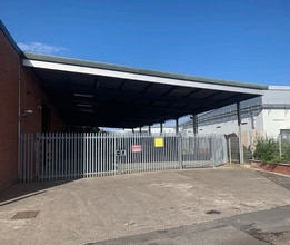 95 James St, York to rent Building Photo- Image 2 of 2