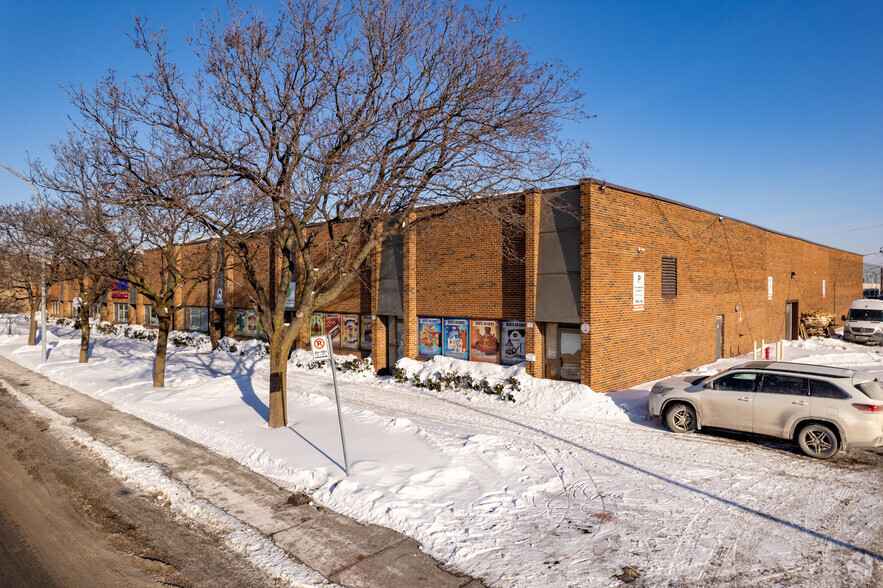 7729-7735 Rue Valdombre, Saint-leonard, QC for sale - Primary Photo - Image 1 of 4