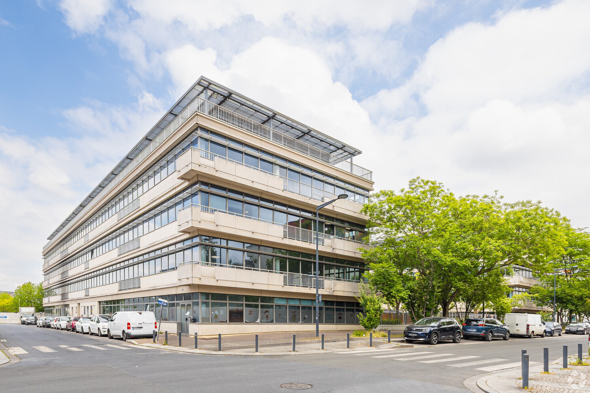 13-19 Avenue De La Métallurgie, Saint-Denis to rent Primary Photo- Image 1 of 6