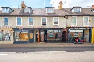 31 Catherine St, St. Albans to rent Building Photo- Image 1 of 11