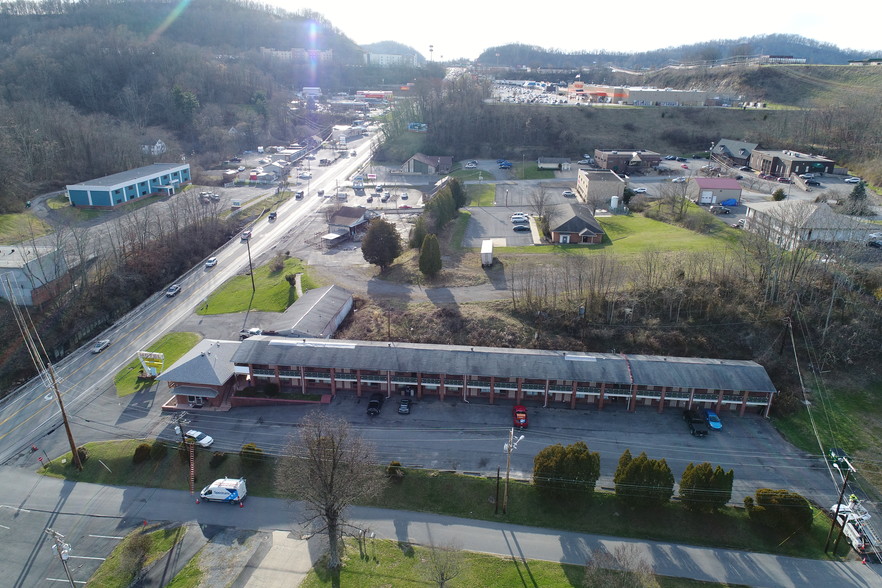 822 W Main St, Bridgeport, WV for sale - Aerial - Image 1 of 1