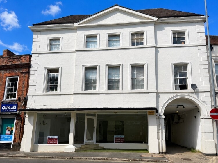 3 West St, Buckingham to rent Building Photo- Image 1 of 2