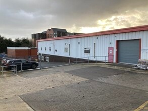 Cross Chancellor St, Leeds to rent Building Photo- Image 2 of 3