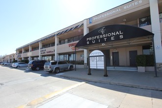 3700-3790 S Elm Pl, Broken Arrow, OK for sale Building Photo- Image 1 of 1