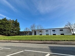 Foreshore Rd, Cardiff to rent Building Photo- Image 2 of 7