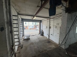 75 King St, Sileby to rent Interior Photo- Image 2 of 9