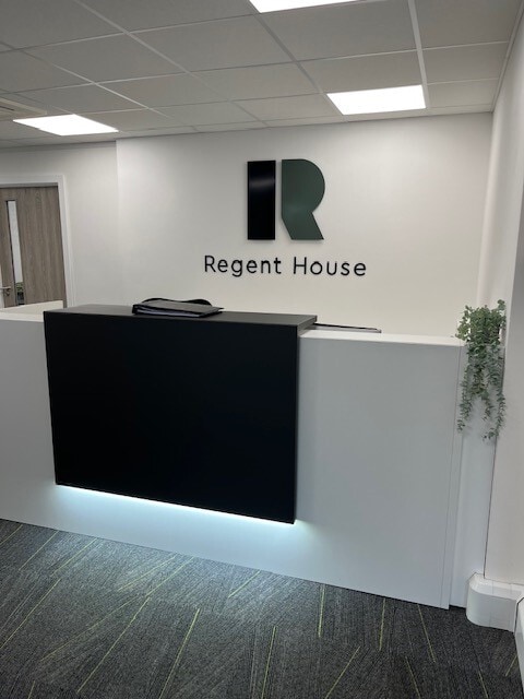 13-15 George St, Aylesbury to rent Interior Photo- Image 1 of 29