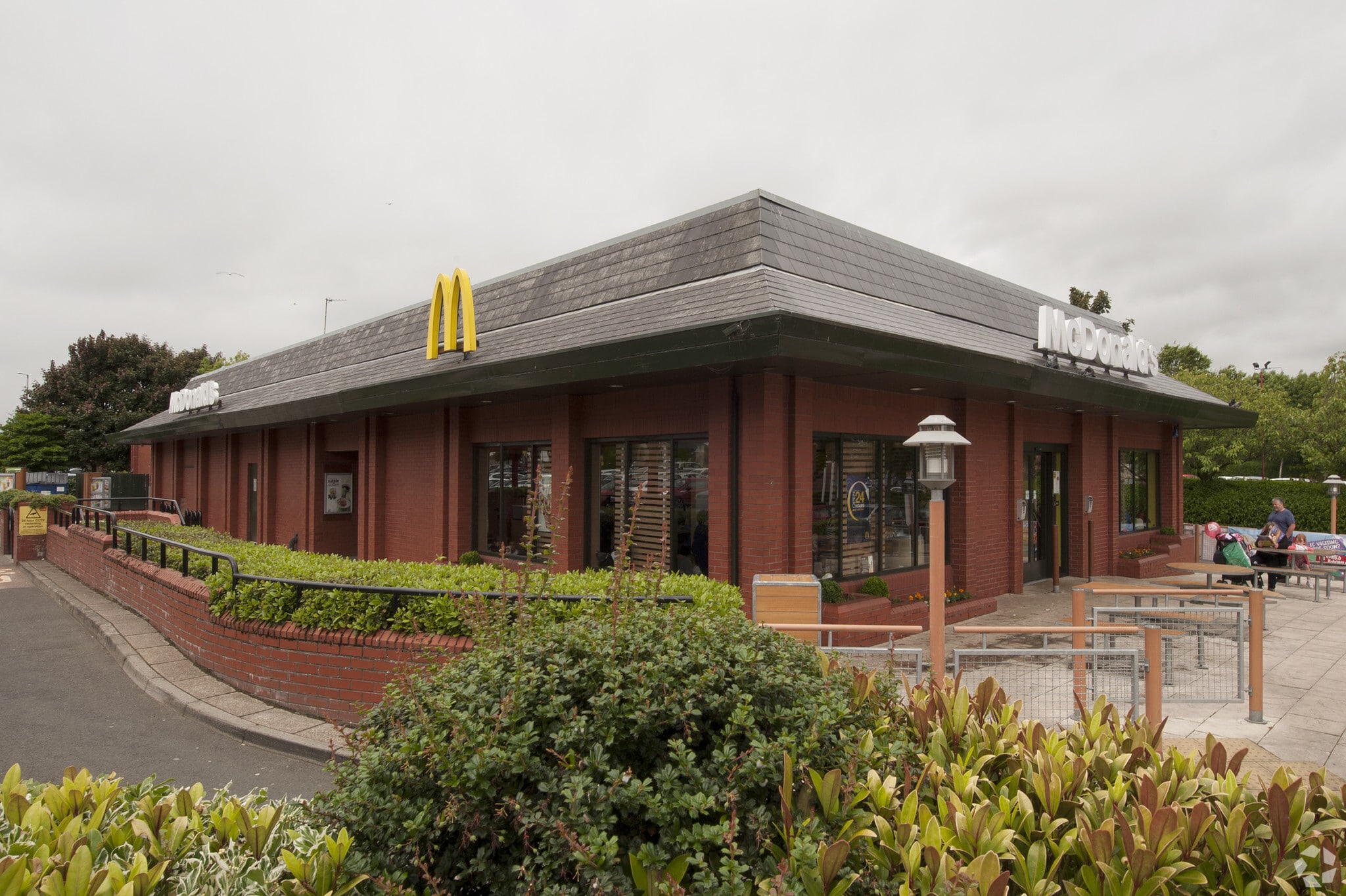 1221 Gallowgate, Glasgow for sale Primary Photo- Image 1 of 3