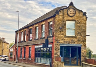 Middleton Rd, Morley to rent Building Photo- Image 1 of 2