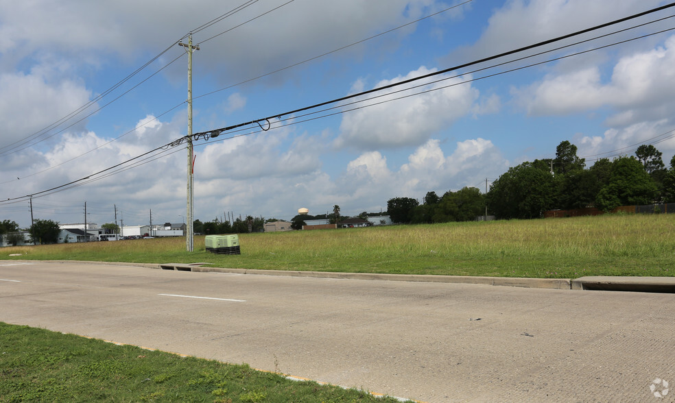 13022 Stafford Rd, Stafford, TX for sale - Primary Photo - Image 1 of 1