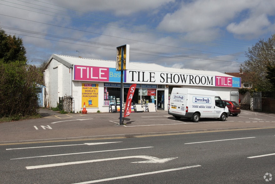 2 Wellington New Rd, Taunton for sale - Primary Photo - Image 1 of 4