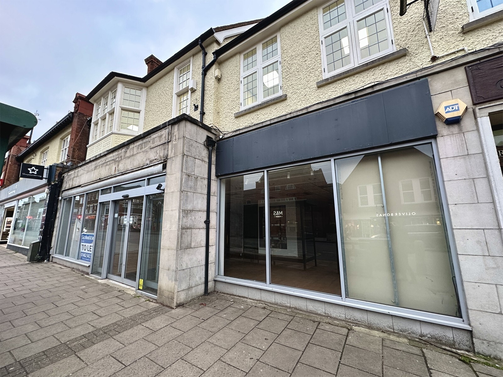 11-11B Bancroft, Hitchin to rent Building Photo- Image 1 of 8