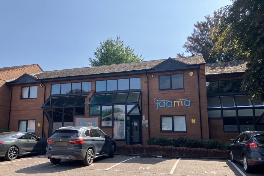 Amber Clos, Tamworth for sale - Building Photo - Image 1 of 2