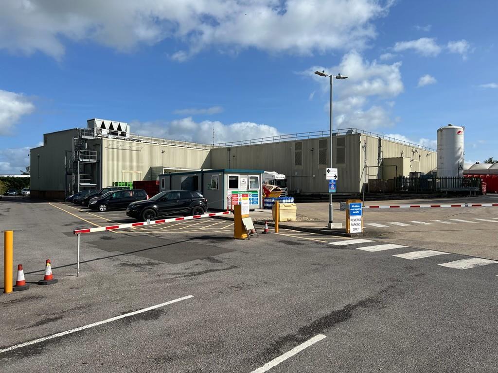 Manor Rd, Frome for sale Building Photo- Image 1 of 2