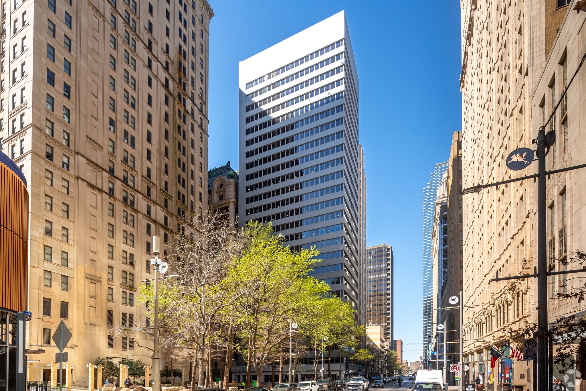 1412 Main St, Dallas, TX to rent Building Photo- Image 1 of 12