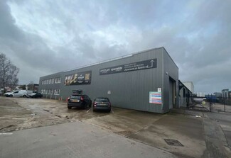 More details for Kelvin Rd, Swindon - Industrial for Rent